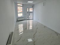 Продається комерційне приміщення вул.Злуки