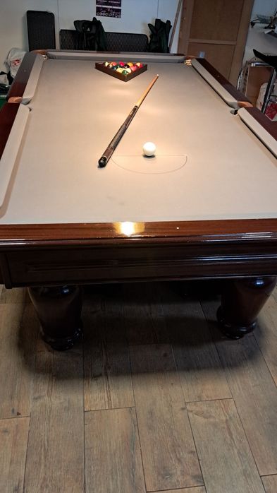 Bilhar usado mas impecável