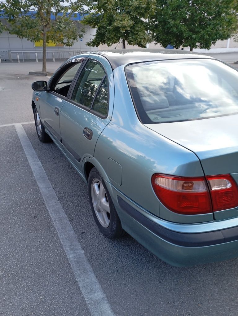 Nissan Almera N16 2002