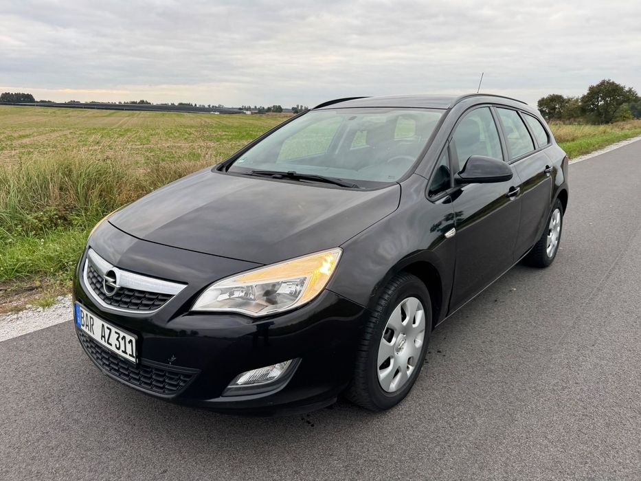 Opel Astra Z Niemiec / Hak / Okazja