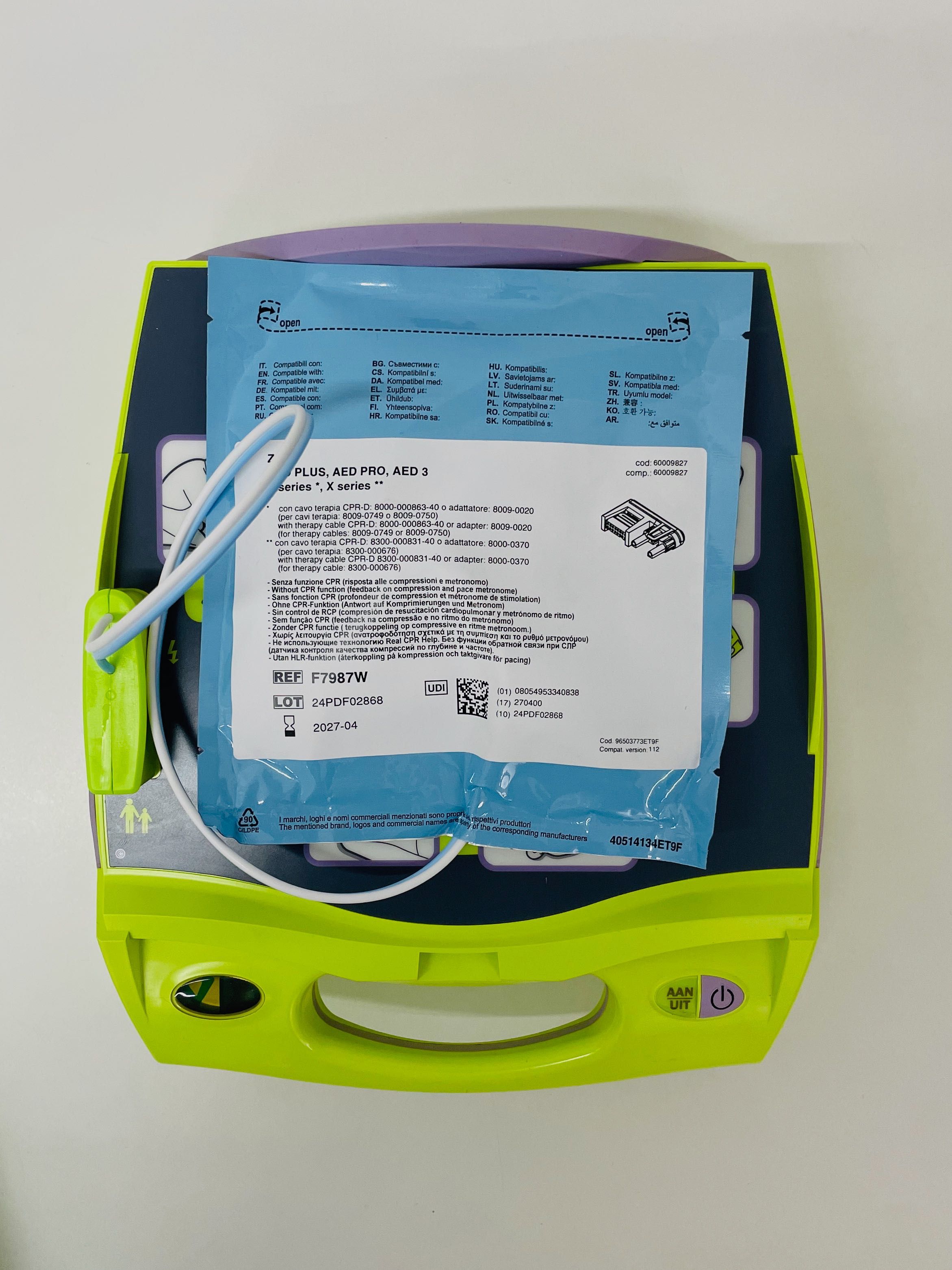 Defibrylator ZOLL AED PLUS j.polski, nowa torba, nowe elektrody
