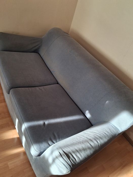 Sprzedam sofę 2 letnią stan bardzo dobry