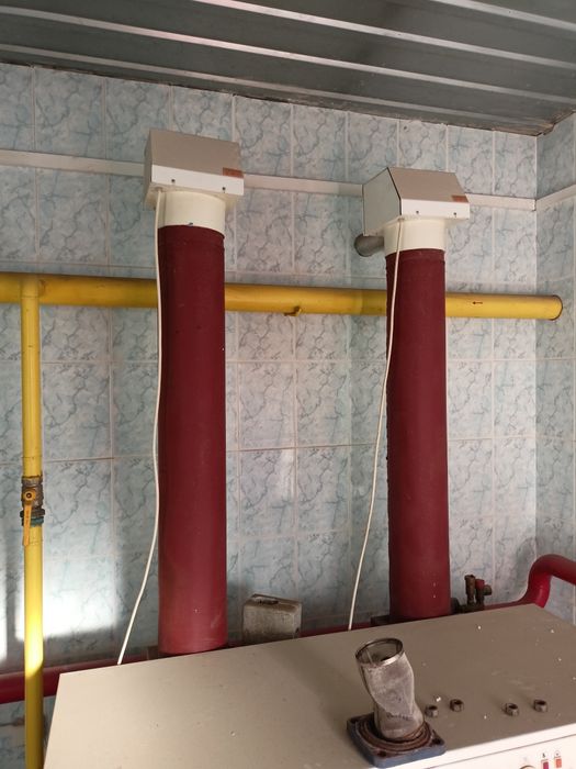 Продам газовые котлы колют не дорого.