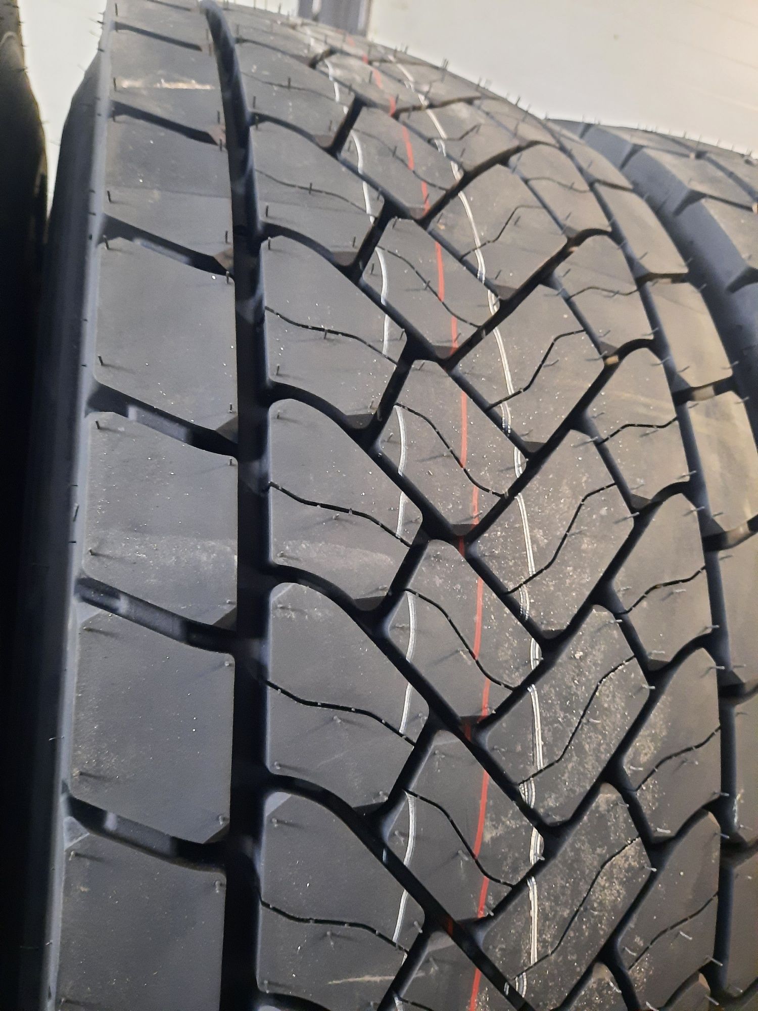Opony nowe 315/70 R22.5 Dunlop SP 446 napęd