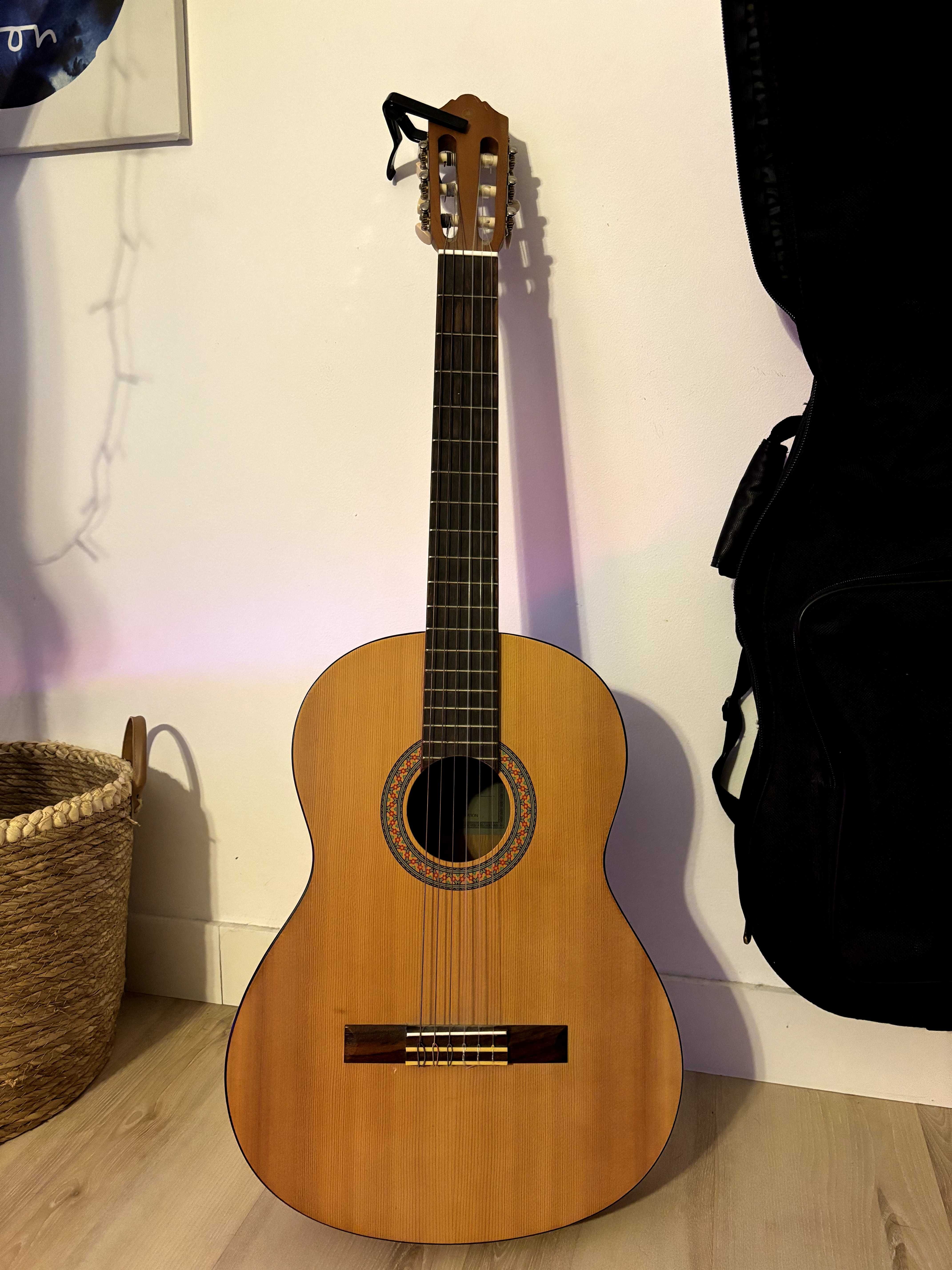 Gitara klasyczna Yamaha C30 M z pokrowcem oraz kapodastrem