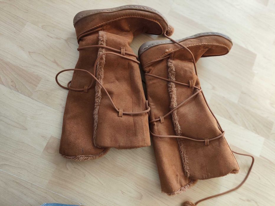 buty damskie zimowe wysokie zamszowe z futrem