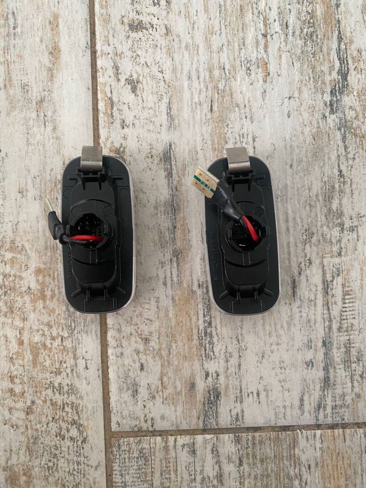 Led Повторитель Поворотник Audi A3 S3 8P A4 B6 B8 B7 S4 RS4 A6 S6 C5