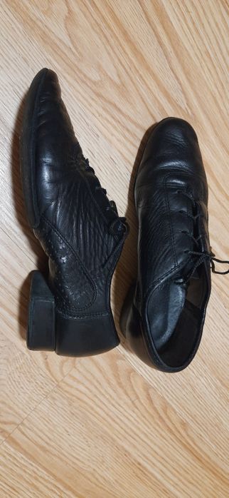 Танцювальне взуття для хлопців