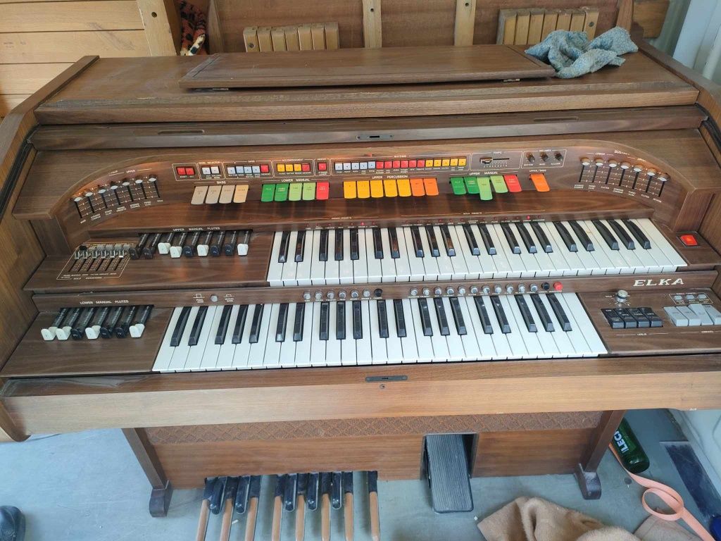 Organy Elka Artist 707