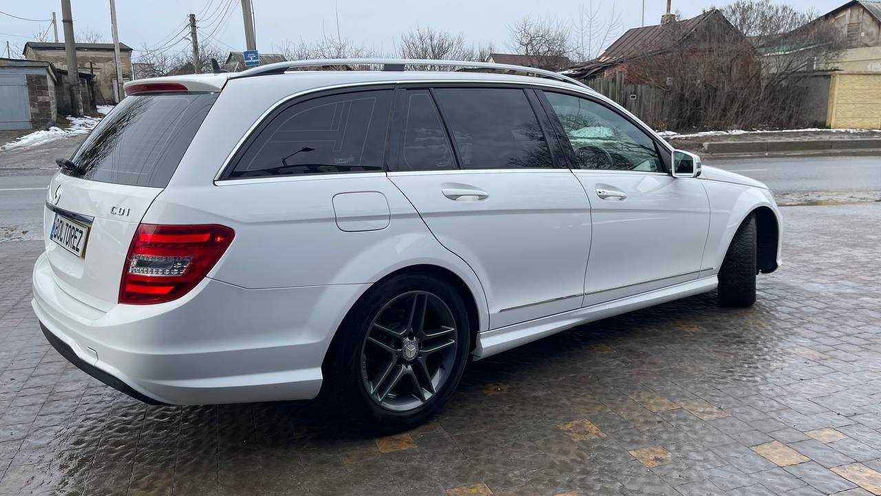 Шрот Розбірка запчастини W204 C-class/Разборка запчасти Мерседес W204