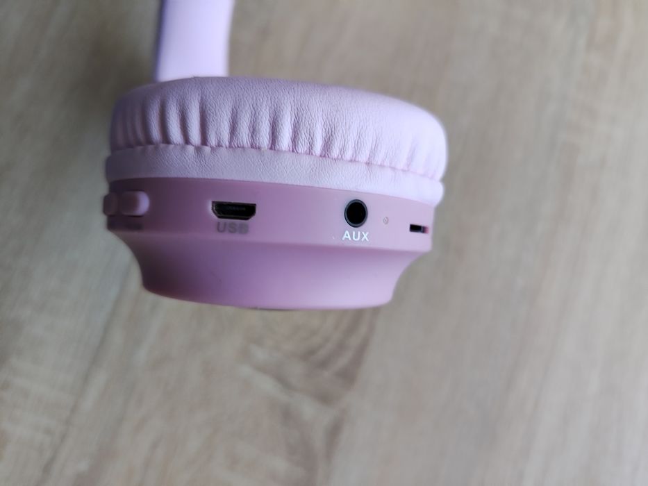 Круті та яскраві підліткові навушники