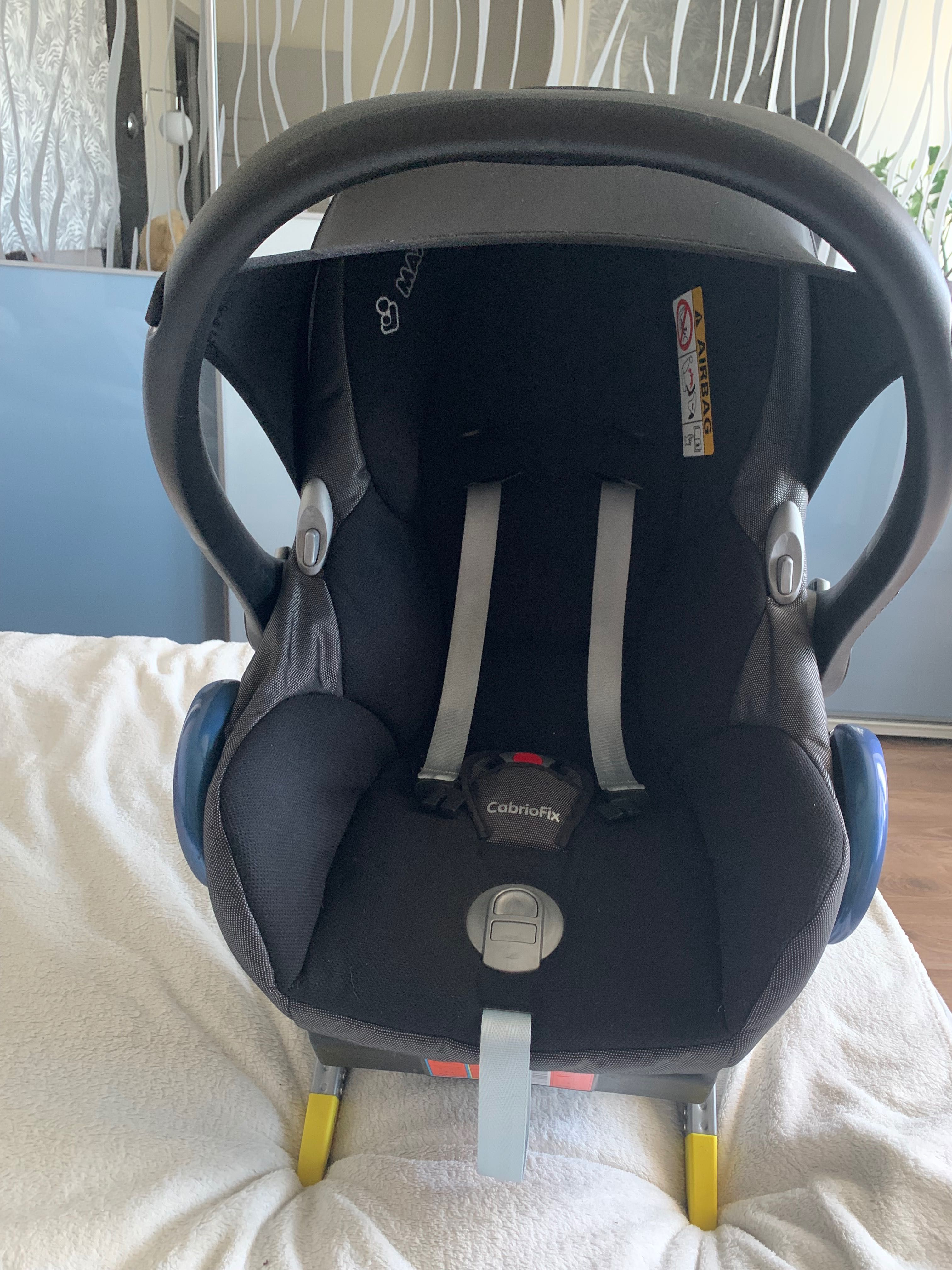 Автолюлька з базою maxi cosi