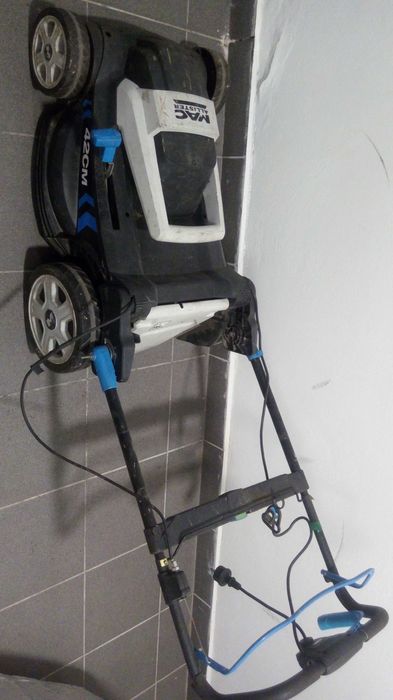 Kosiarka Macallister 42cm z napędem