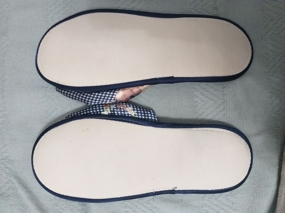 Chinelos por estrear (M/L)