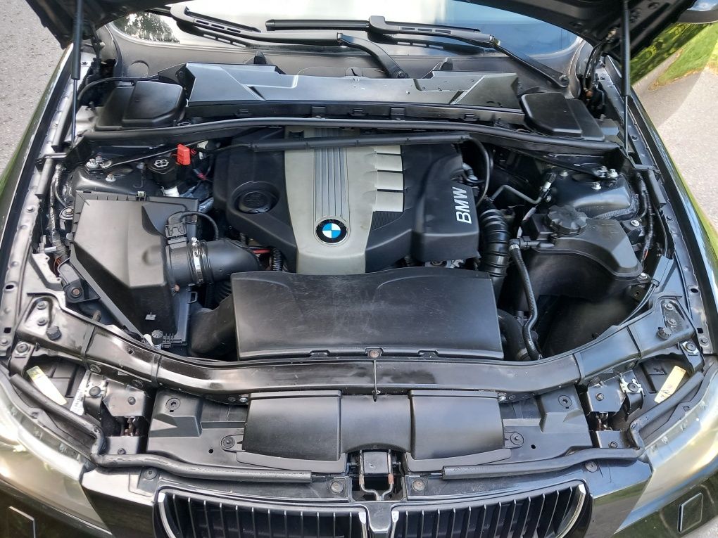 BMW E91 2008 Bogato wyposażone