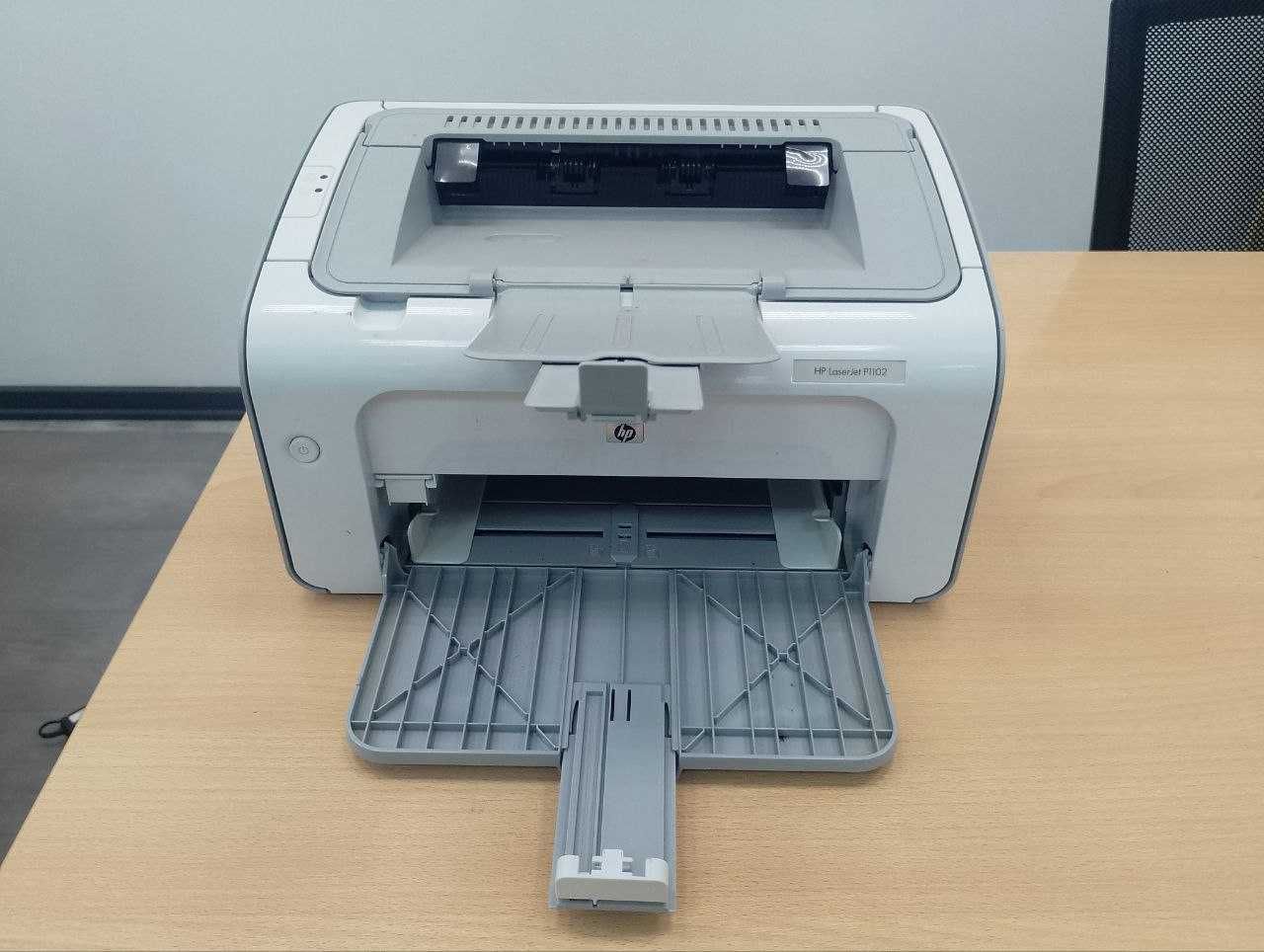 Принтер HP LaserJet Pro P1102