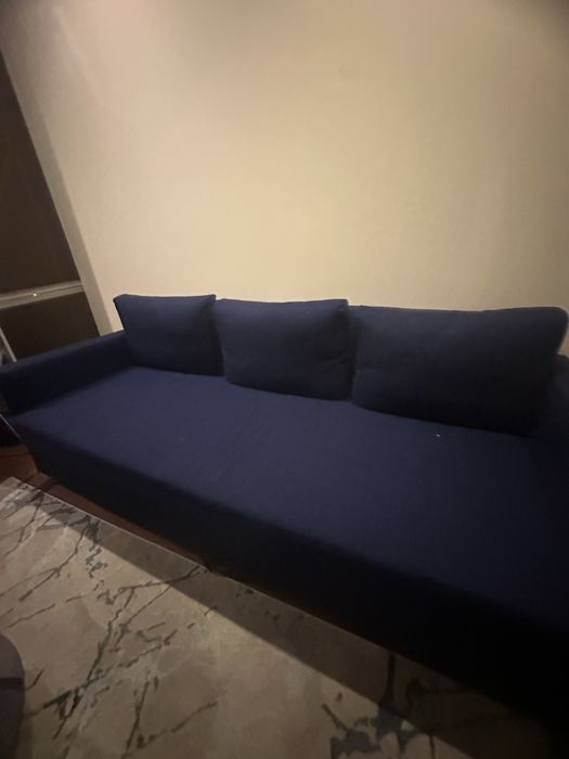 Sofá semi novo para vender logo Motivo Mudança