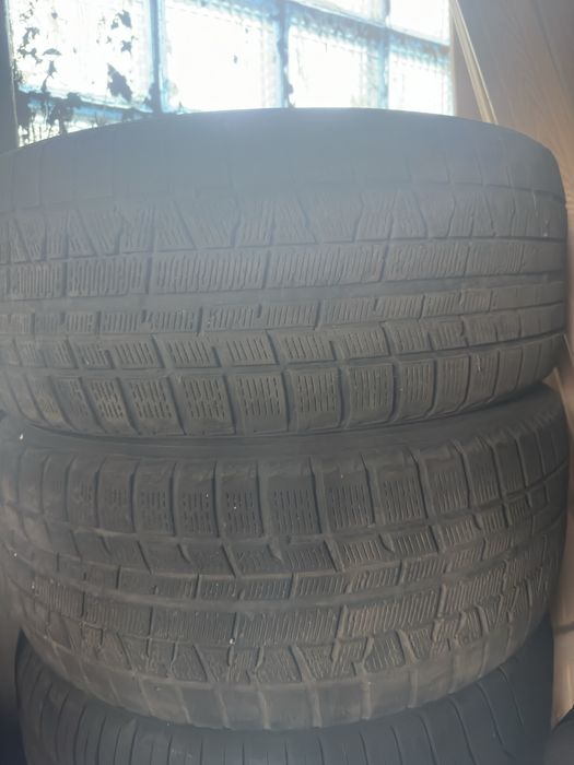 Продам резину 225/55/16