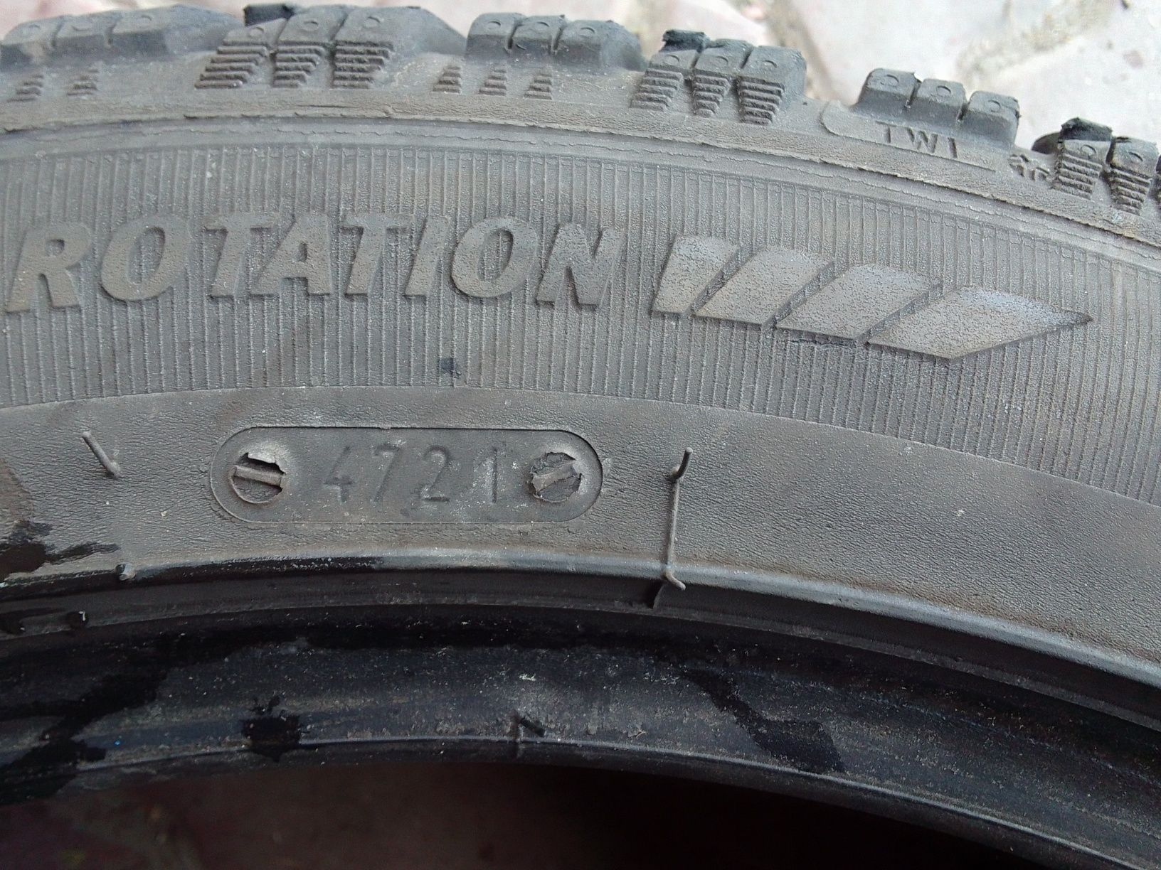 Opona zimowa 235/45r18 KORMORAN 2021r 6mm