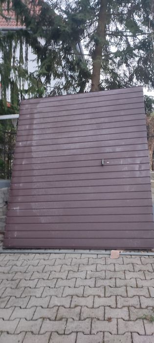 Brama garażowa uchylna 2.0 m x 2.5 m