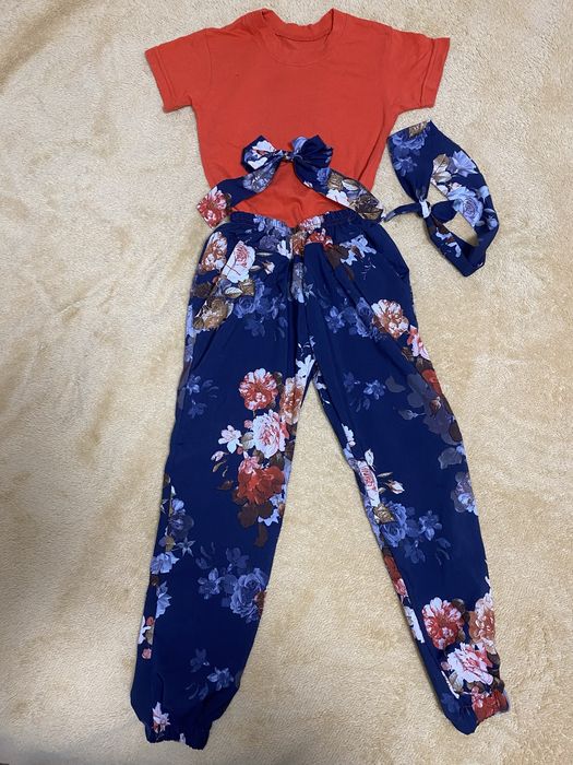 Літній легенький костюмчик для дівчинки з повʼязкою