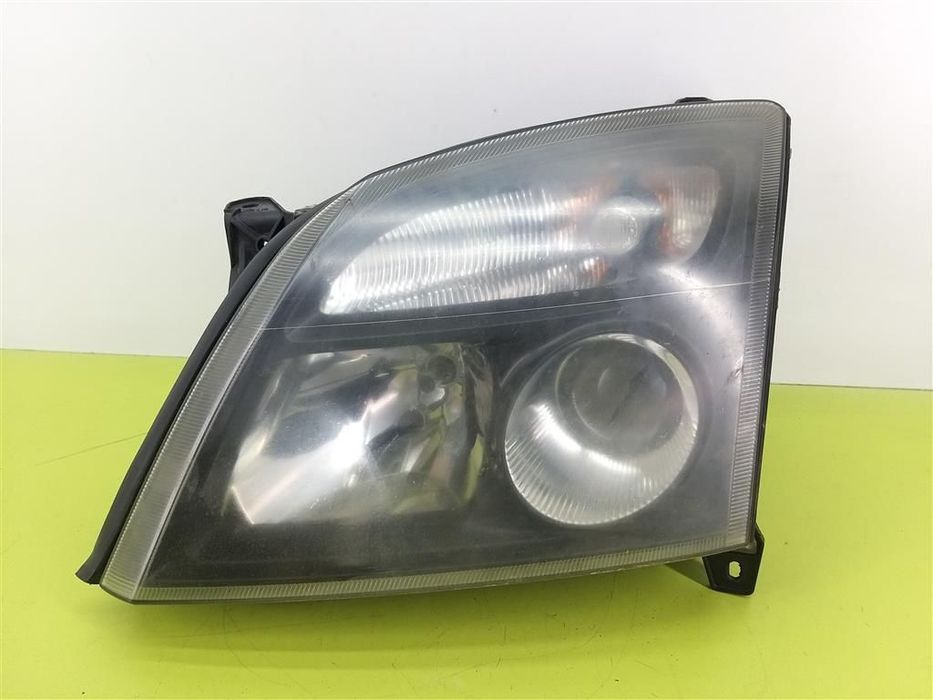 Reflektor lampa przód lewa Opel Vectra C 2002-2005 HELLA oryginał OPEL