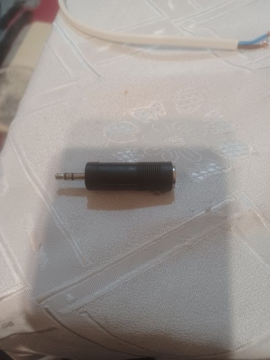 Adapter; redukcja; wtyk 3,5mm (jack); gniazdo 6,3mm 100 sztuk