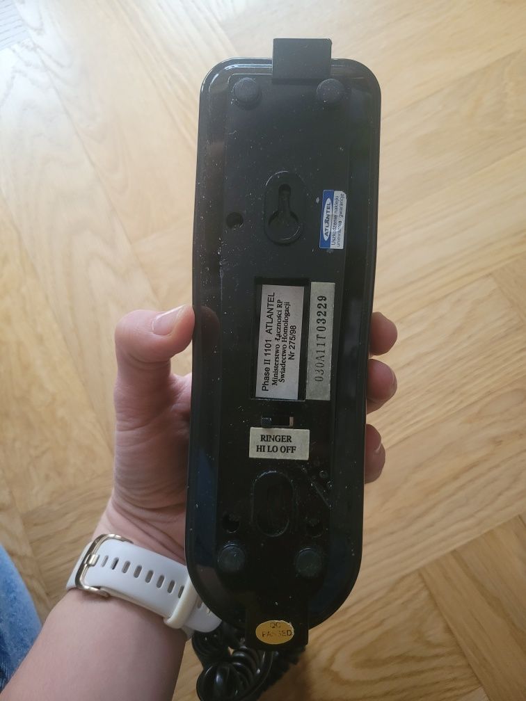 Telefon stacjonarny retro