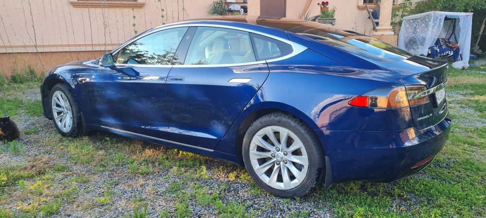 Tesla model S75D 2018р.в. EU безаварийная, не крашенная