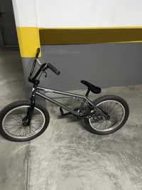 BMX profissional Justice