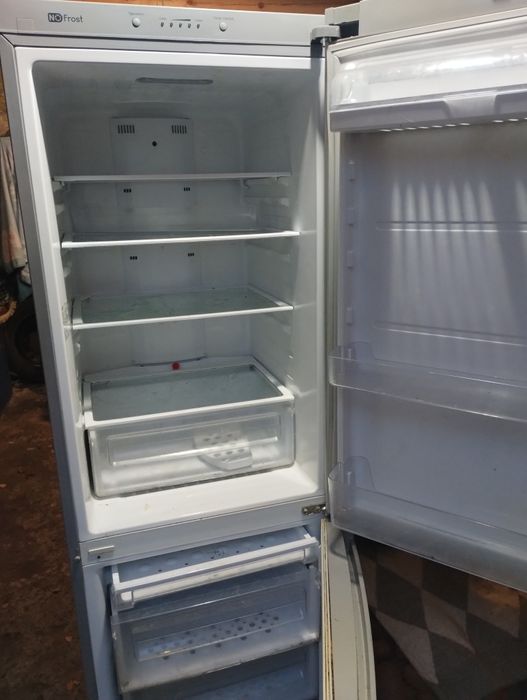 Холодильник Самсунг NO FROST