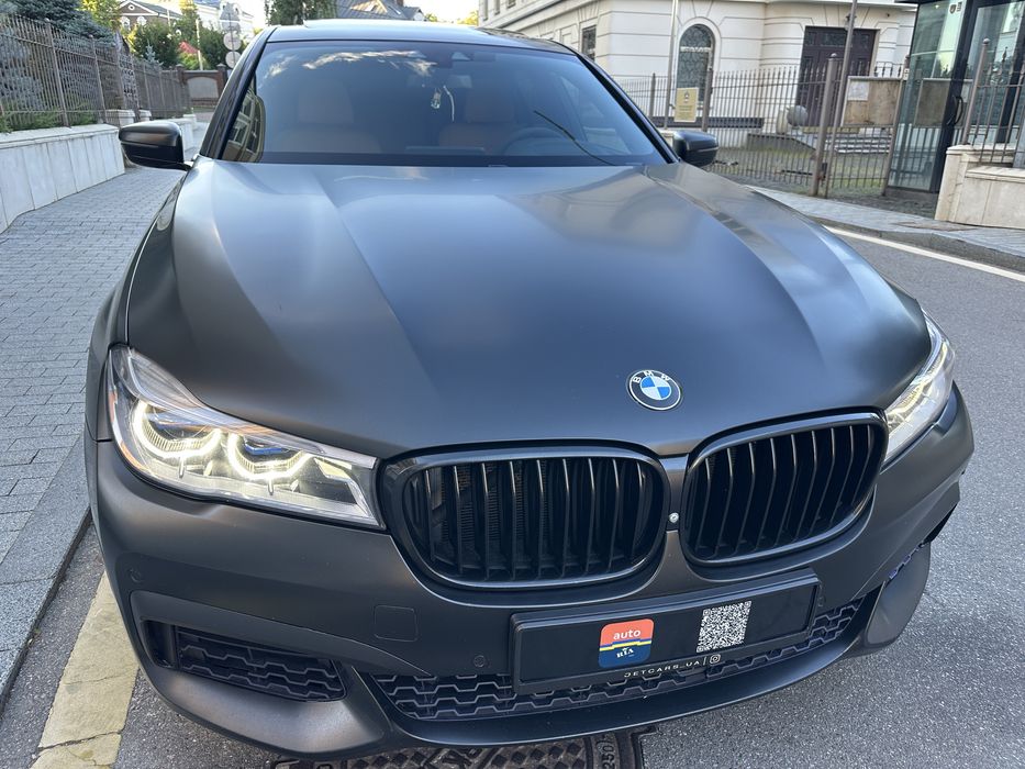 Продам  БМВ 750i