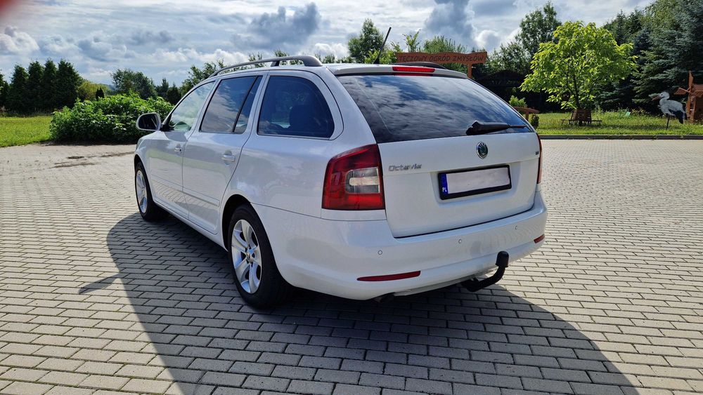 skoda octavia 2.0 TDI CR,salon PL, prywatnie, 2xkpl. kół, hak, zamiana