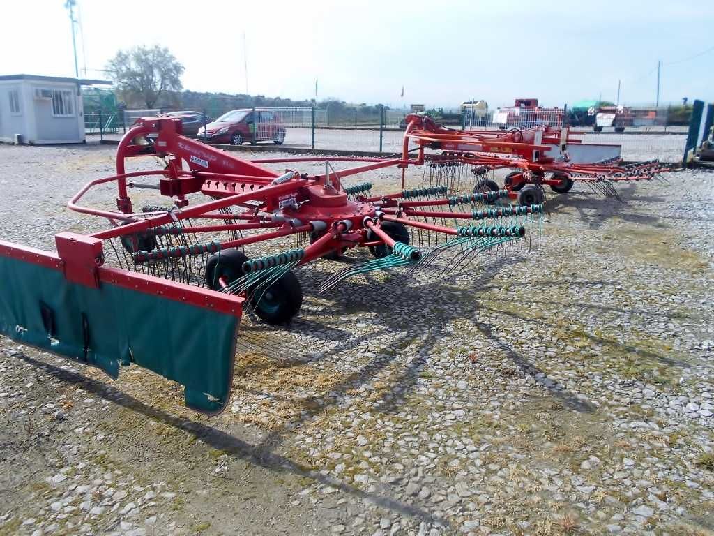 Juntador de feno kverneland 4,20m