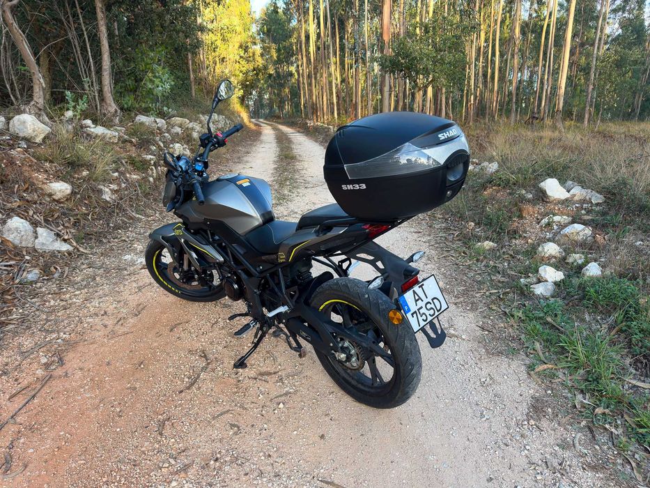 Mota Benelli BN125