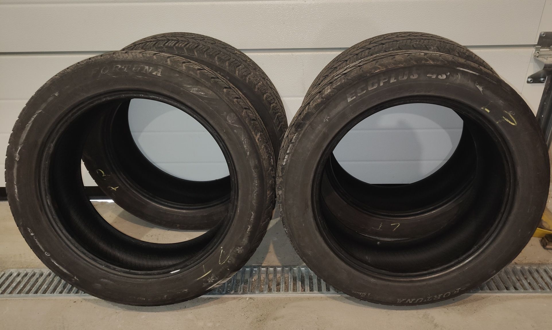 Opony wielosezonowe FORTUNA 205/55R17 95W Ecoplus 4S