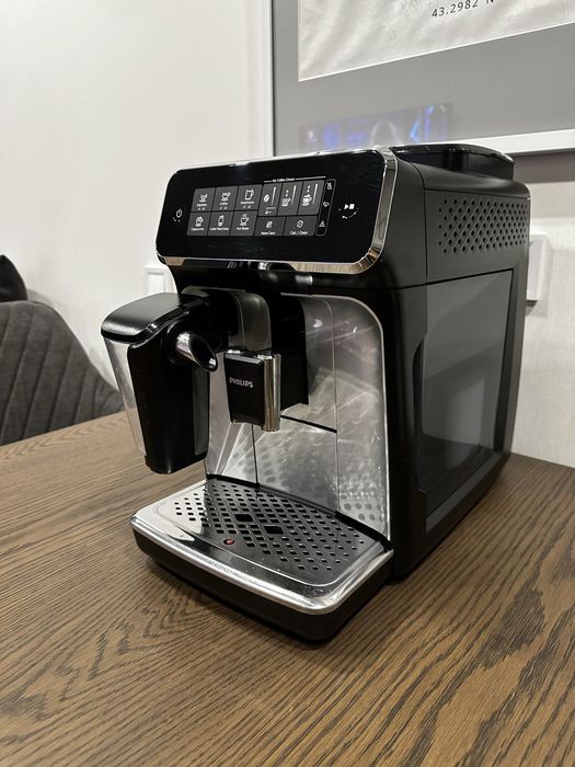 Кавомашина Philips 3200 series Latte Go