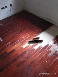 Parquet de madeira, tudo por 25€