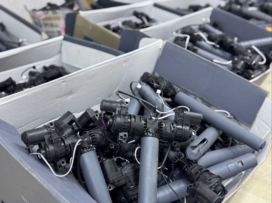 Поворотний механізм для Starlink Gen 2