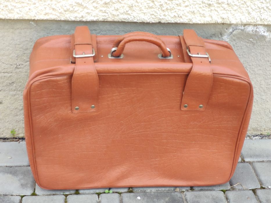 Шкіряна валіза часів СРСР