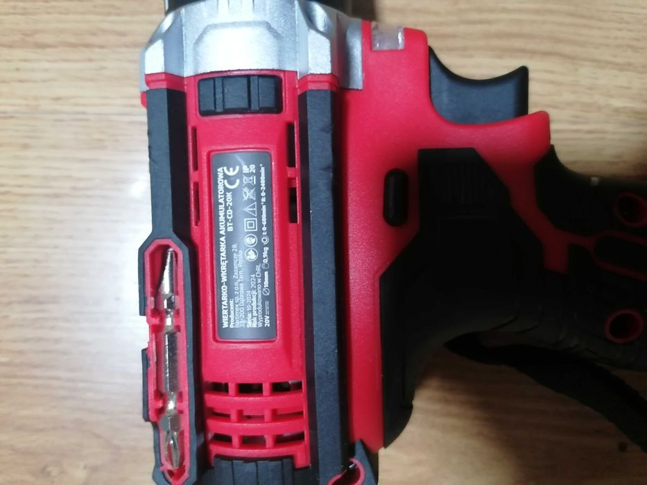 Wiertarko- wkrętarka Bartimex  2x 2Ah zestaw