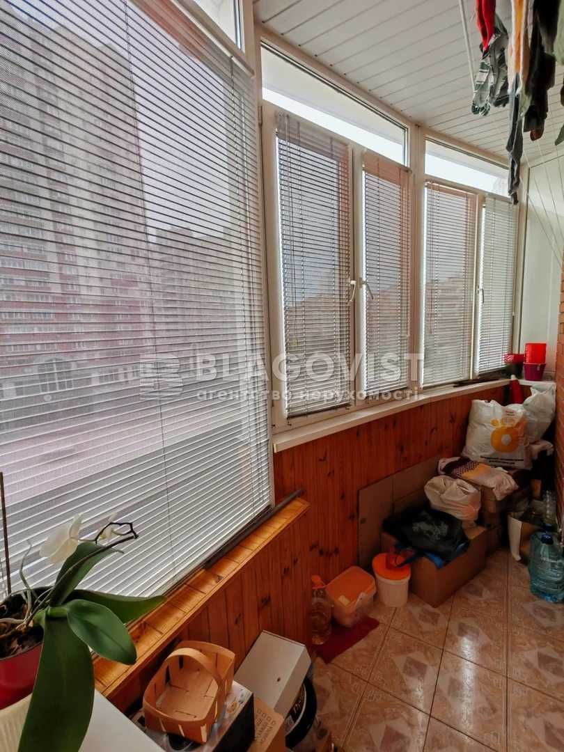 Продаж квартири  Урлівська, 4а Позняки