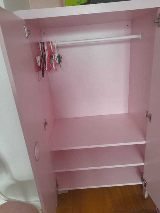 Szafa Ikea BUSUNGE dla dzieci
