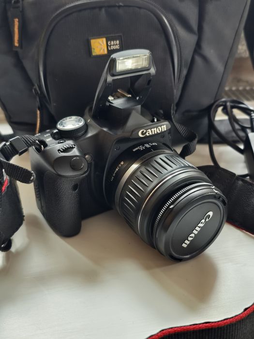 Lustrzanka Canon Eos 500D+Obiektyw/Etui/Ładowarka/Stan idealny