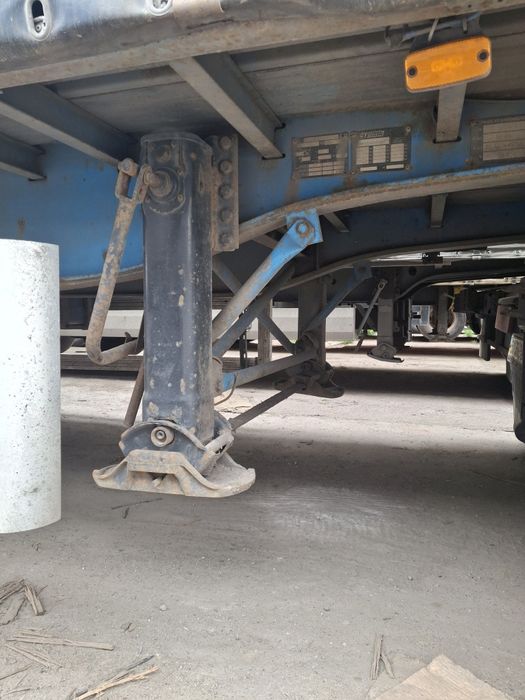 Продам напівпричіп TRAILER