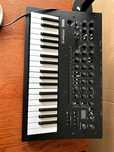 Sintetizador Polifónico Korg Minilogue XD