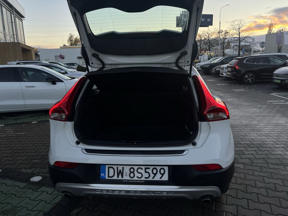 Volvo V40 Cross Country przepiekny stan!