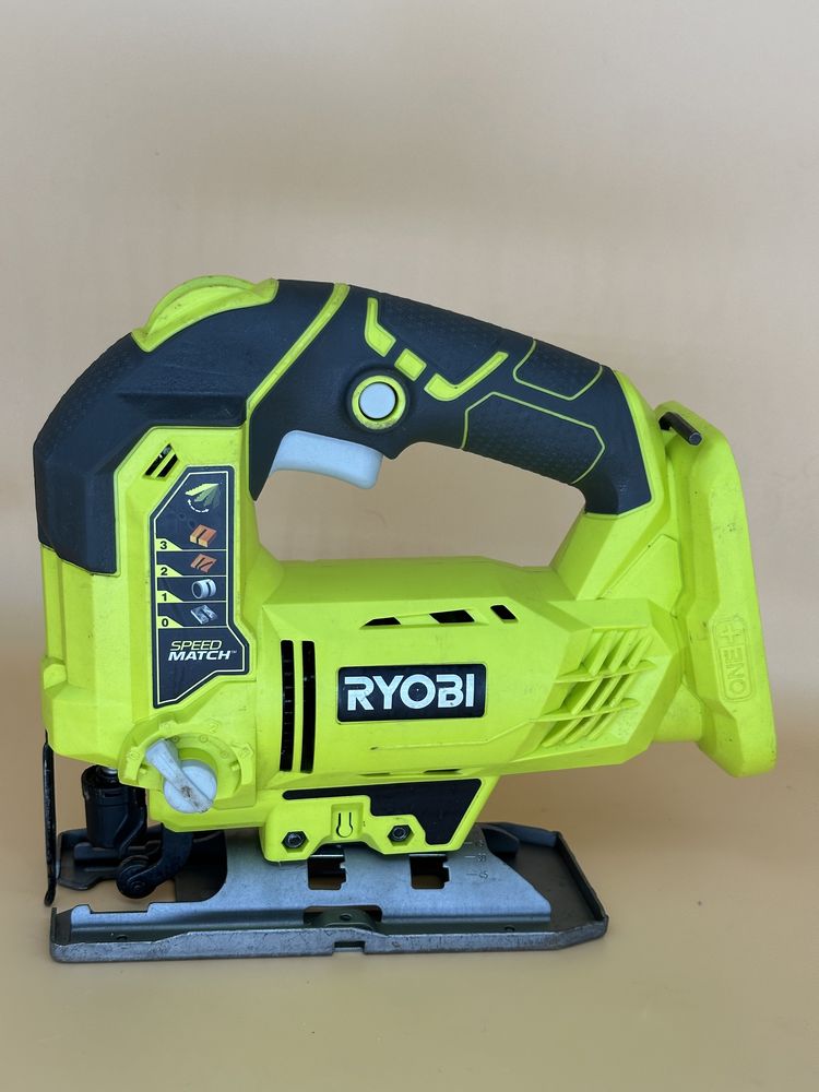 Лобзик аккумуляторный Ryobi One+ R18JS-0 (без АКБ и ЗУ)