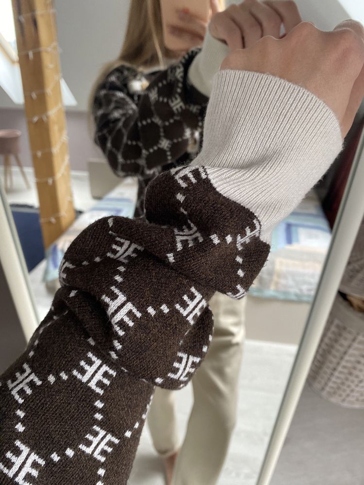 Sweterek EllandEmm 34/36 XS z kołnierzykiem monogram