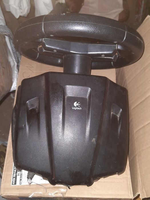 Руль для ПК Logitech